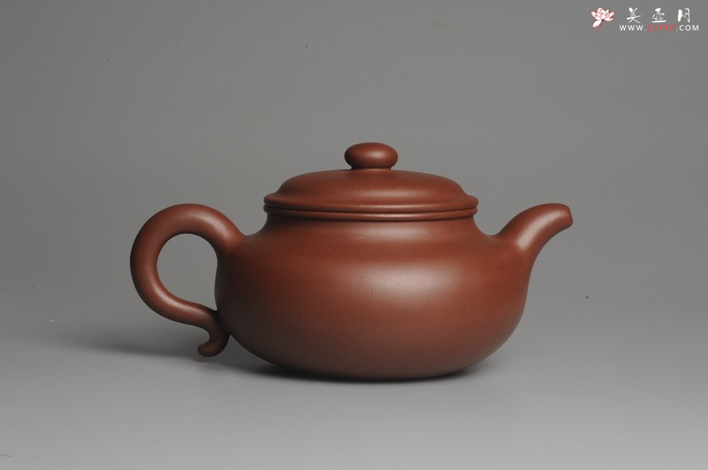 紫砂壶图片：实力派杨老师 难度灰常大 全手工大品大亨仿古 本色清水泥 稳重大气  适合收藏 - 宜兴紫砂壶网