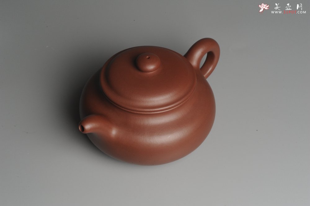 紫砂壶图片：实力派杨老师 难度灰常大 全手工大品大亨仿古 本色清水泥 稳重大气  适合收藏 - 宜兴紫砂壶网