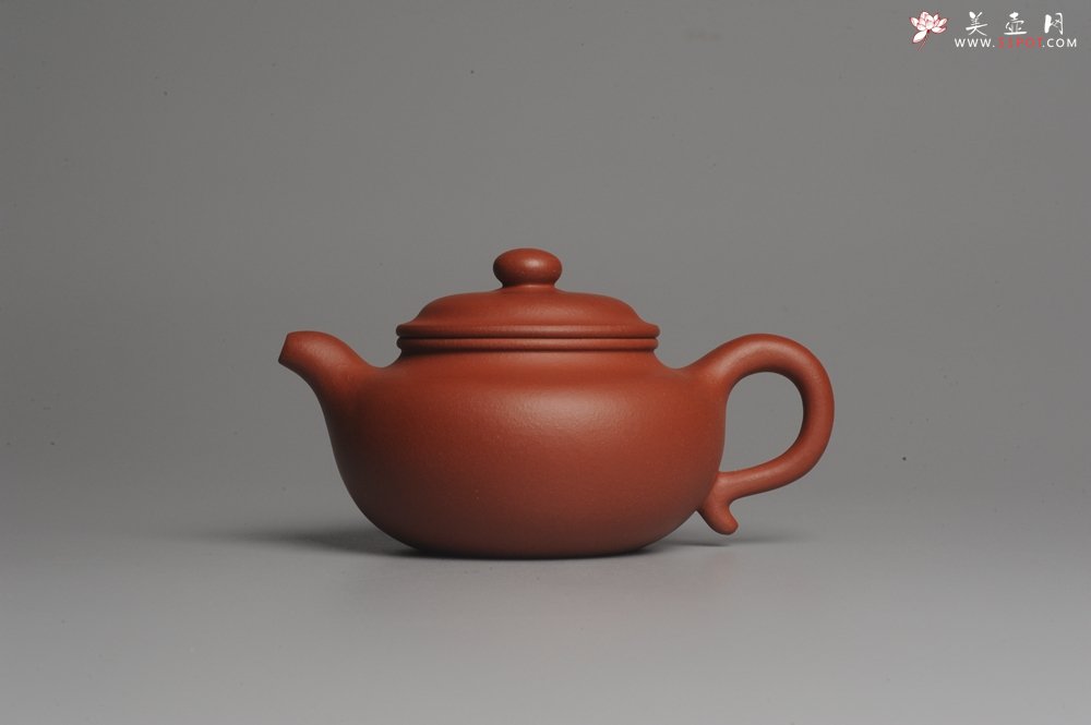 紫砂壶图片：美壶特惠 精致小仿古 茶人醉爱 养后温润如玉 - 宜兴紫砂壶网