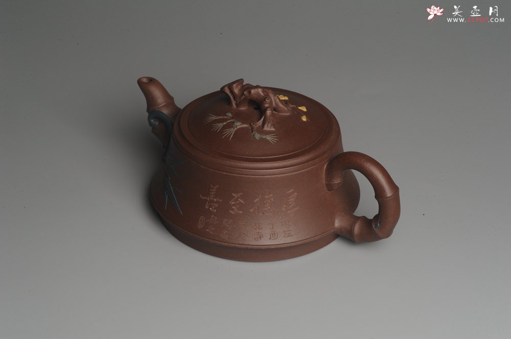 紫砂壶图片：美壶特惠 精工岁寒三友松竹梅 嵌盖难度大 文气雅致 - 宜兴紫砂壶网