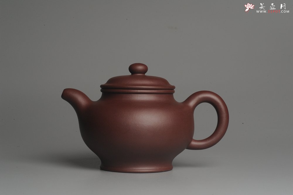 紫砂壶图片：实力派杨欣橙老师全手工紫茄泥大亨掇只 深得其味 泥料灰常油润 - 宜兴紫砂壶网