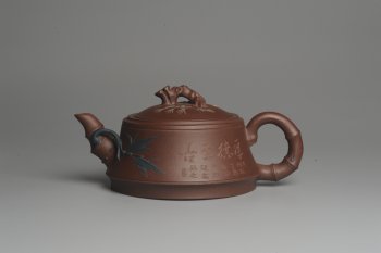 紫砂壶图片：美壶特惠 精工岁寒三友松竹梅 嵌盖难度大 文气雅致 - 宜兴紫砂壶网