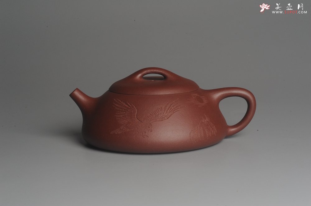 紫砂壶图片：美壶特惠 原矿红拼泥精致做工纳瓢 石瓢 大展鸿图 养后特油润 茶人醉爱 - 宜兴紫砂壶网