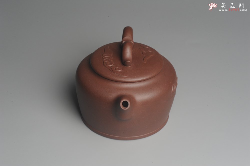 紫砂壶图片：美壶特惠 一厂拼紫泥 精致云意壶 头顶祥云 好兆头 - 宜兴紫砂壶网