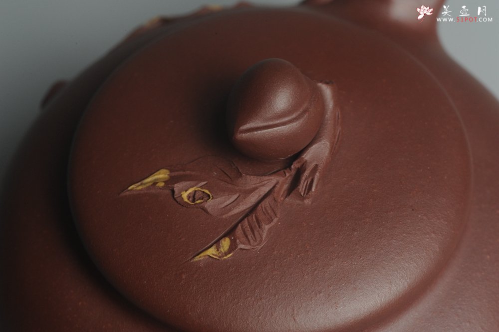 紫砂壶图片：美壶福利特惠 精致做工 寿桃壶 茶人醉爱 - 宜兴紫砂壶网