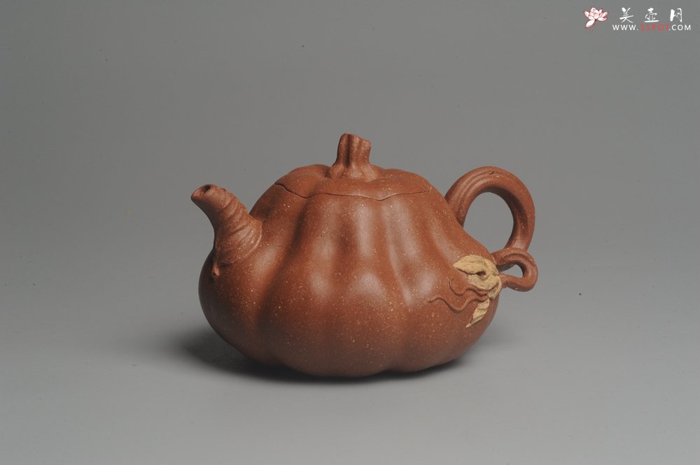 紫砂壶图片：美壶特惠 油润降坡泥精致卡盖全手工仿生小南瓜 - 宜兴紫砂壶网