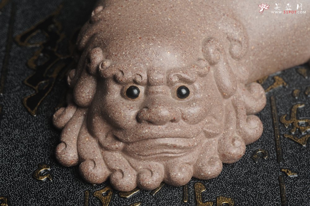 紫砂壶图片：美宠特惠 精工五彩段泥貔貅 神兽 瑞兽 镇纸茶宠 灰常好 长13cm宽5.5cm高3cm - 宜兴紫砂壶网