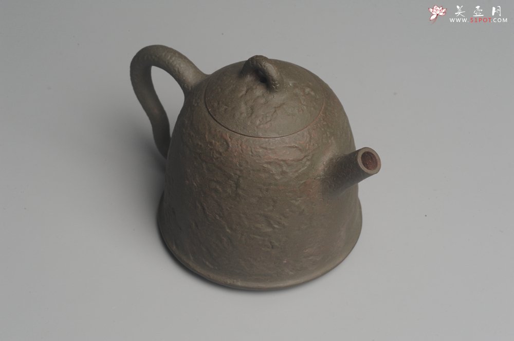 紫砂壶图片：美壶特惠 学苑派 仿龙文风格 青铜器质感 薄胎高秦权 - 宜兴紫砂壶网