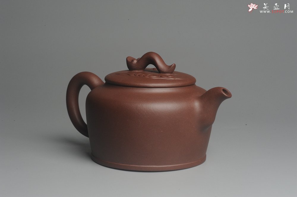 紫砂壶图片：美壶特惠 一厂拼紫泥 精致云意壶 头顶祥云 好兆头 - 宜兴紫砂壶网