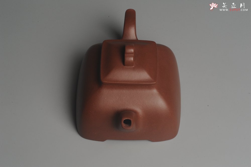 紫砂壶图片：实力派张海艳全手工弧菱壶 灰常漂亮 - 宜兴紫砂壶网