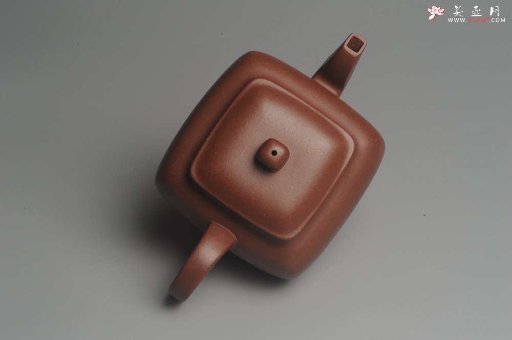 紫砂壶图片：实力派张海艳全手工小鸣远四方 气势磅礴 - 宜兴紫砂壶网