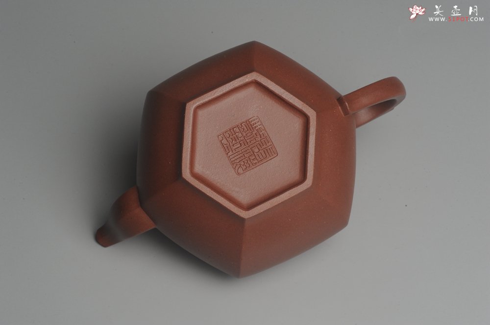 紫砂壶图片：实力派张海艳全手工小品笑樱壶 做工灰常精致 线面挺括 - 宜兴紫砂壶网