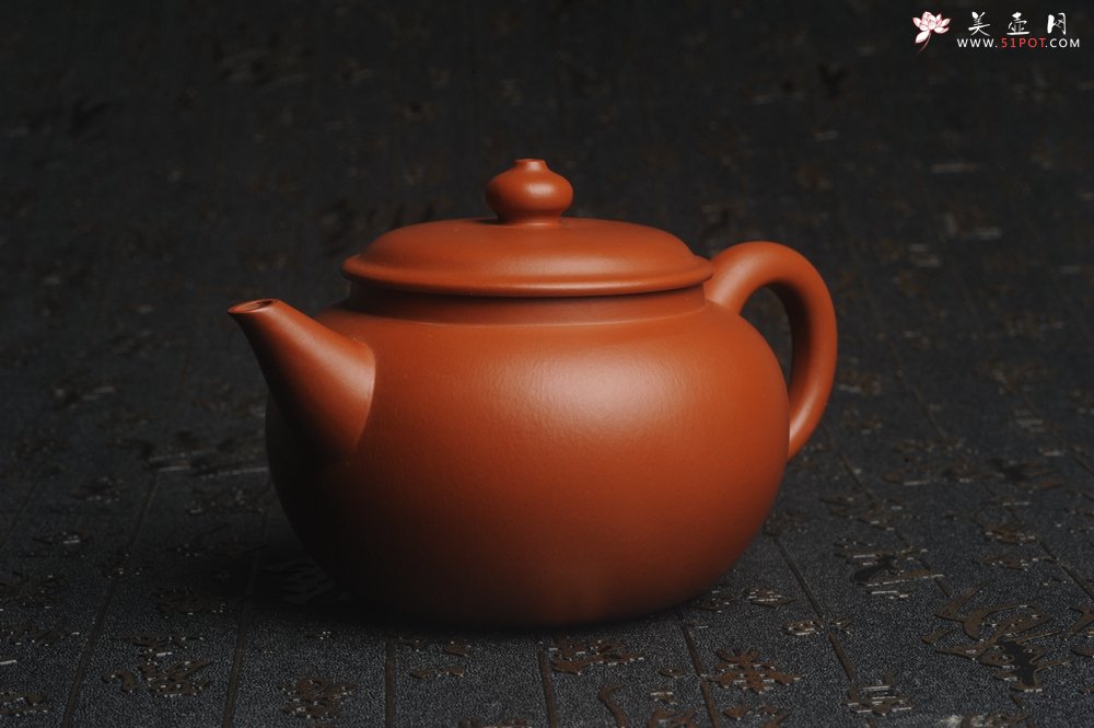 紫砂壶图片：美壶特惠 完美品 超精工朱泥大亨水平壶 茶人醉爱 - 宜兴紫砂壶网
