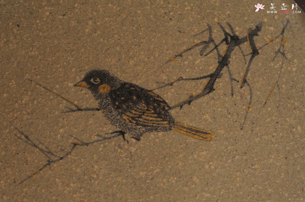 紫砂壶图片：款式二 美杯美垫特惠 精致彩绘泥绘花鸟品茗杯主人杯 杯垫一套 灰常漂亮 - 宜兴紫砂壶网