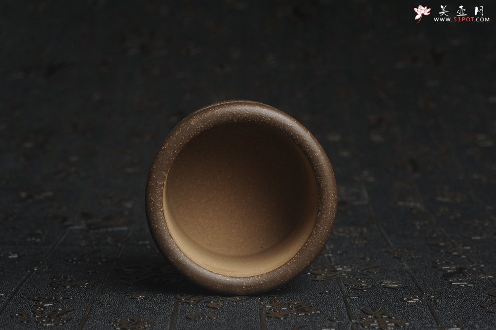 紫砂壶图片：美杯特惠 精品好泥好工好刻雅致厚实品茗杯 缸杯 鱼乐杯 - 宜兴紫砂壶网