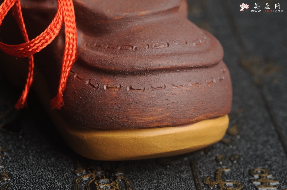 紫砂壶图片：美宠特惠 精致做工步步高升福气狗茶宠摆件 长8.8cm宽4.5到5cm高8.8cm - 宜兴紫砂壶网