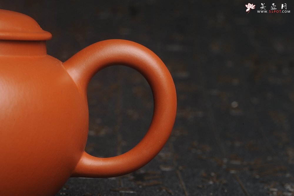 紫砂壶图片：美壶特惠 完美品 超精工朱泥大亨水平壶 茶人醉爱 - 宜兴紫砂壶网