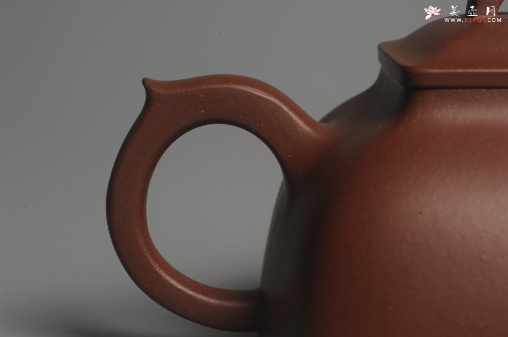 紫砂壶图片：实力派张海艳全手工弧菱壶 灰常漂亮 - 宜兴紫砂壶网