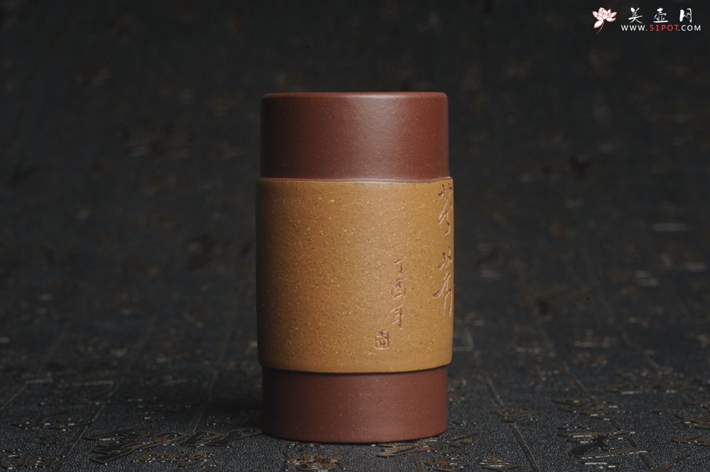 紫砂壶图片：美杯中秋特惠 雅致厚实 闻香品茗尝万千芬芳品茗杯 主人杯 直径4.3cm高8.2cm - 宜兴紫砂壶网