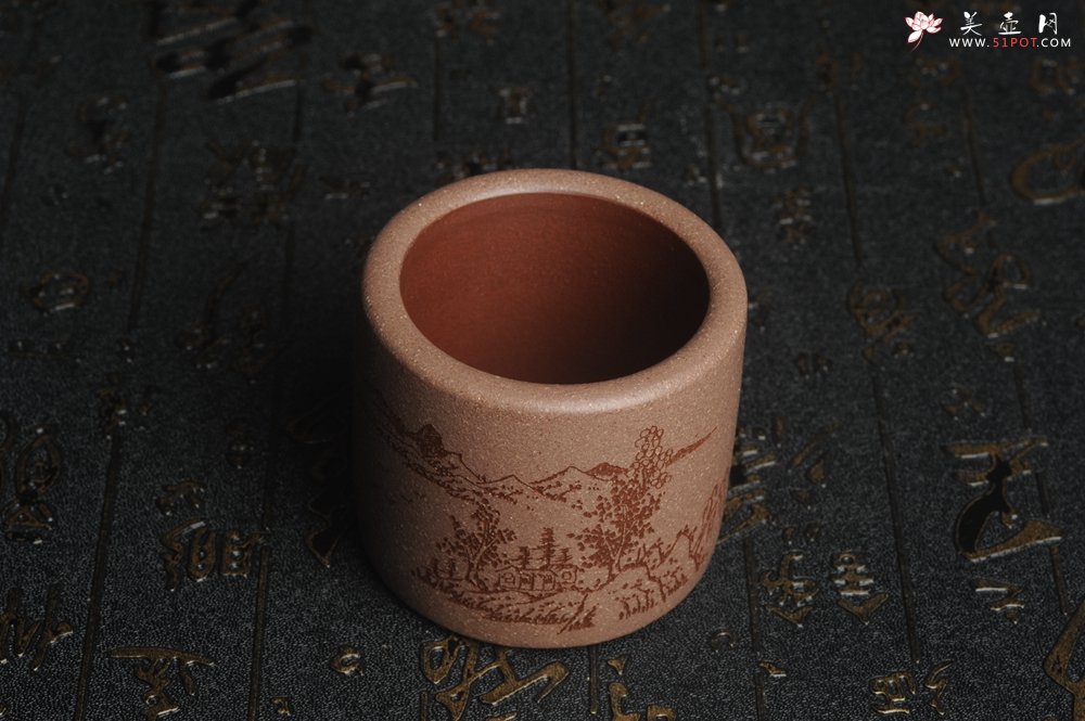紫砂壶图片：美杯特惠 精品好泥好工好刻雅致厚实品茗杯 缸杯 山居图 - 宜兴紫砂壶网