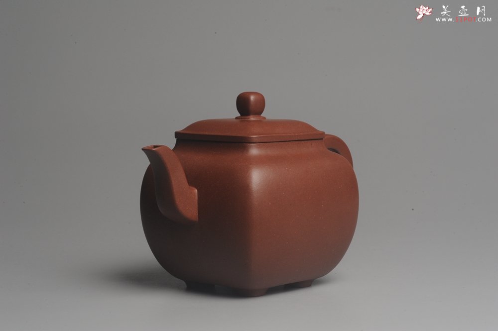 紫砂壶图片：实力派张海艳全手工小鸣远四方 气势磅礴 - 宜兴紫砂壶网