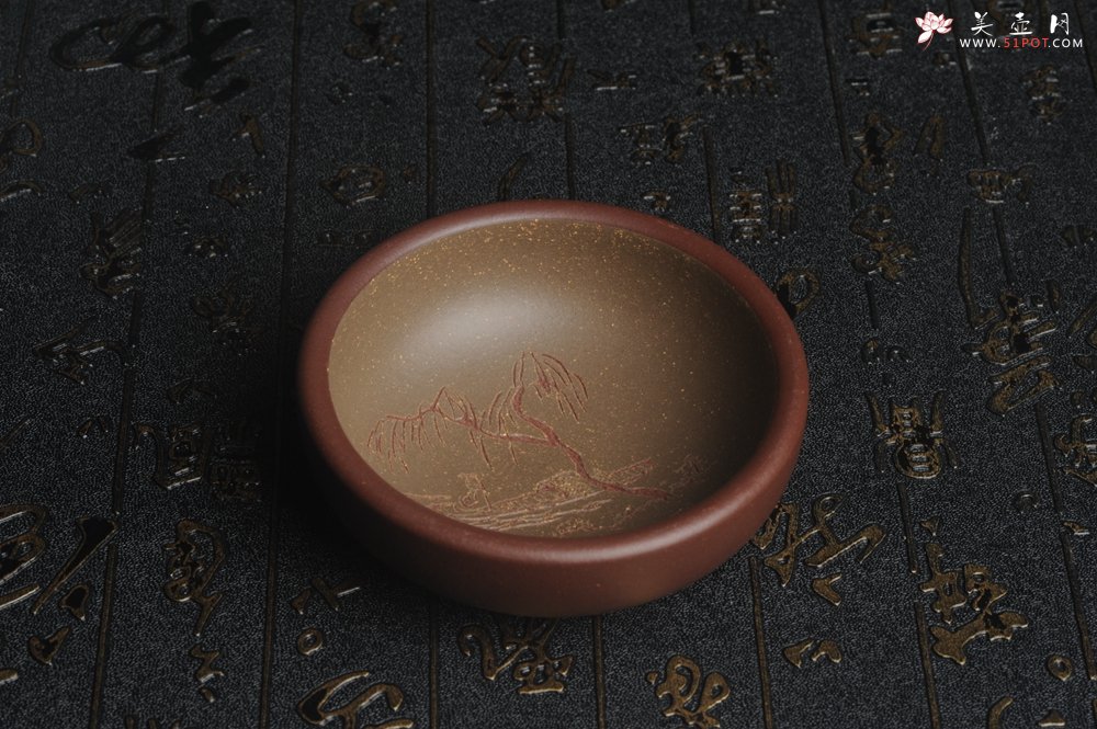 紫砂壶图片：美杯国庆特惠 精品好泥好工好刻雅致厚实品茗杯 主人杯 一套三只 送礼佳品 - 宜兴紫砂壶网