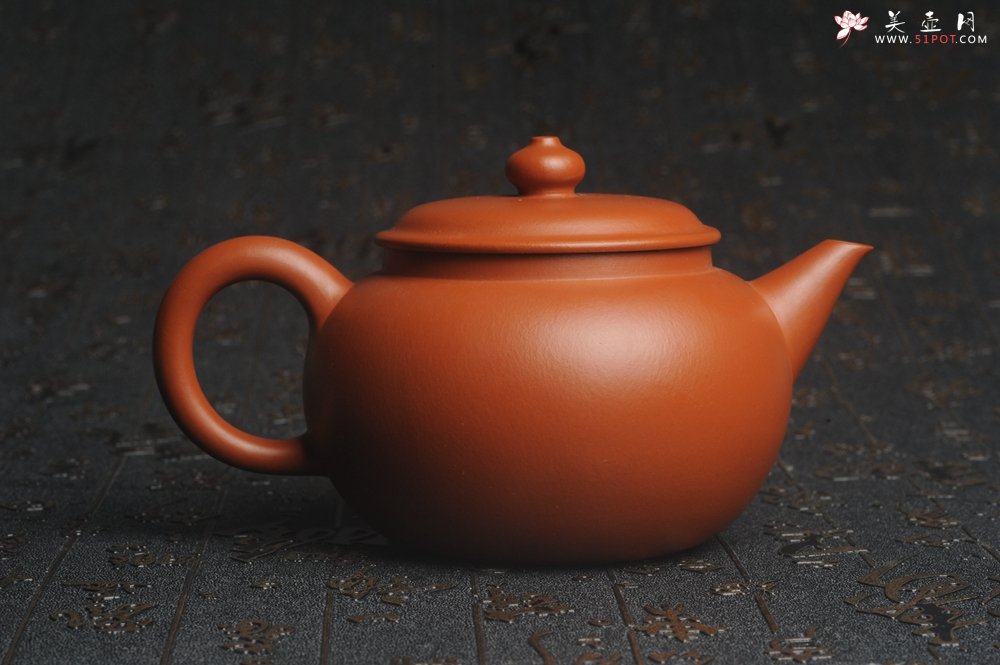 紫砂壶图片：美壶特惠 完美品 超精工朱泥大亨水平壶 茶人醉爱 - 宜兴紫砂壶网