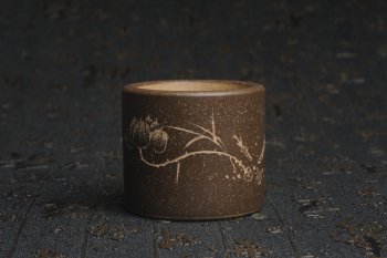 紫砂壶图片：美杯特惠 精品好泥好工好刻雅致厚实品茗杯 缸杯 鱼乐杯 - 宜兴紫砂壶网