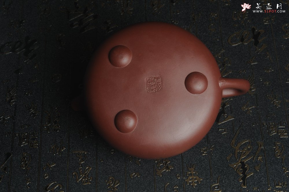 紫砂壶图片：油润紫泥 全手工大满瓢 石瓢 文气装饰小息图 紫瓯蕴玉烹雀舌 砂罂含露泛春华 - 宜兴紫砂壶网