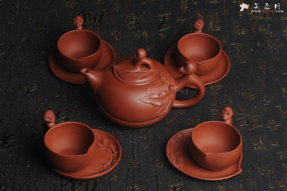 紫砂壶图片：美壶特惠 原矿红清水泥 精致辈辈封侯套壶 单杯56cc 送礼自用佳品 茶人醉爱 - 宜兴紫砂壶网