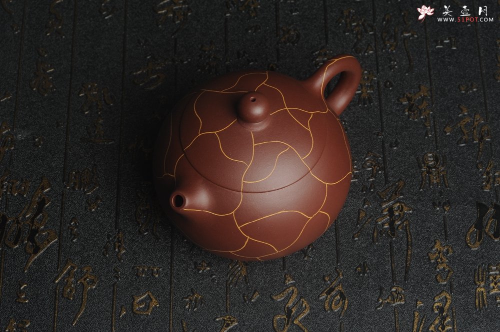 紫砂壶图片：美壶特惠 精工冰纹西施 茶人醉爱 - 宜兴紫砂壶网