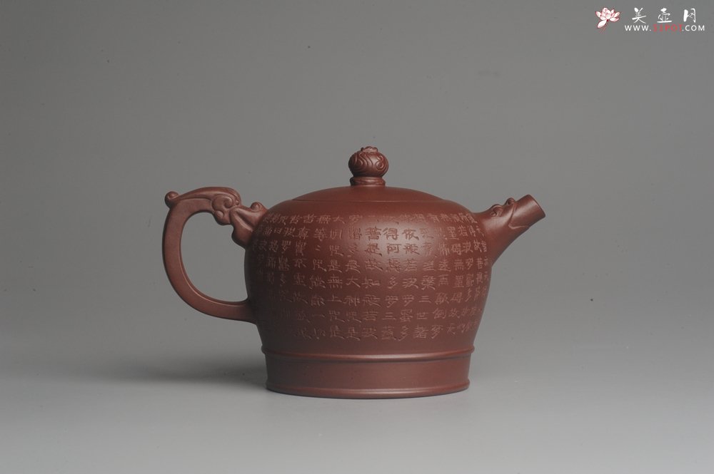 紫砂壶图片：美壶特惠 油润紫泥佛语心经壶 - 宜兴紫砂壶网