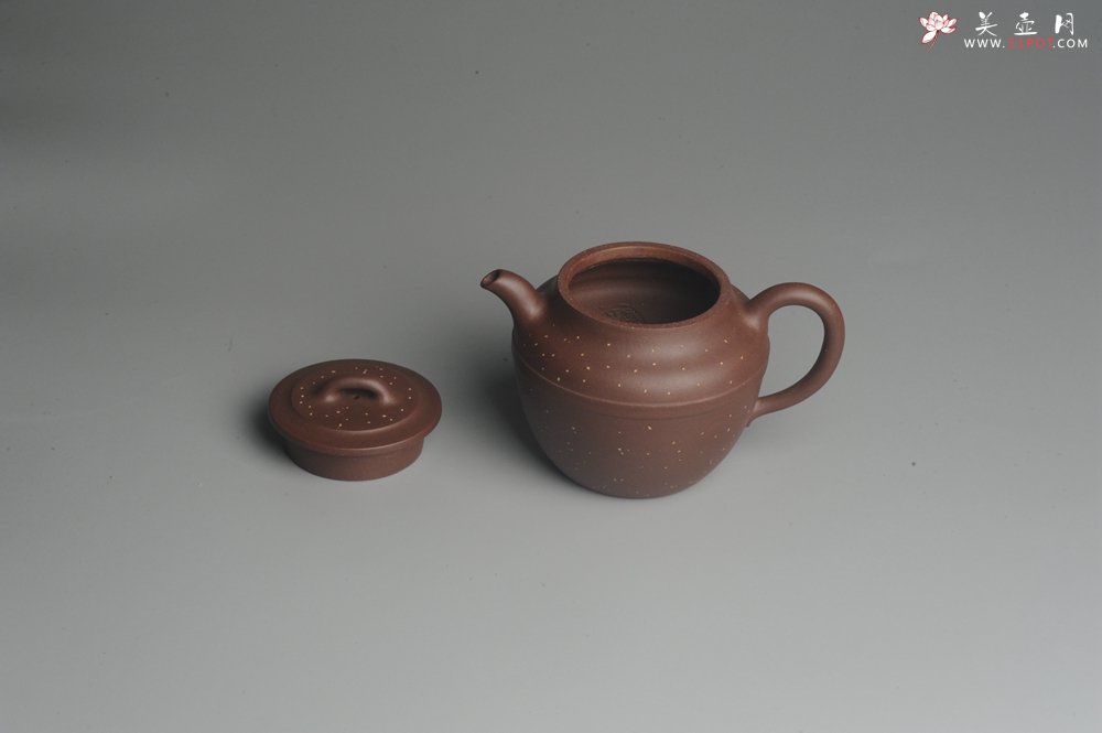 紫砂壶图片：美壶双11特惠 精工铺砂镜瓦 茶人醉爱 - 宜兴紫砂壶网