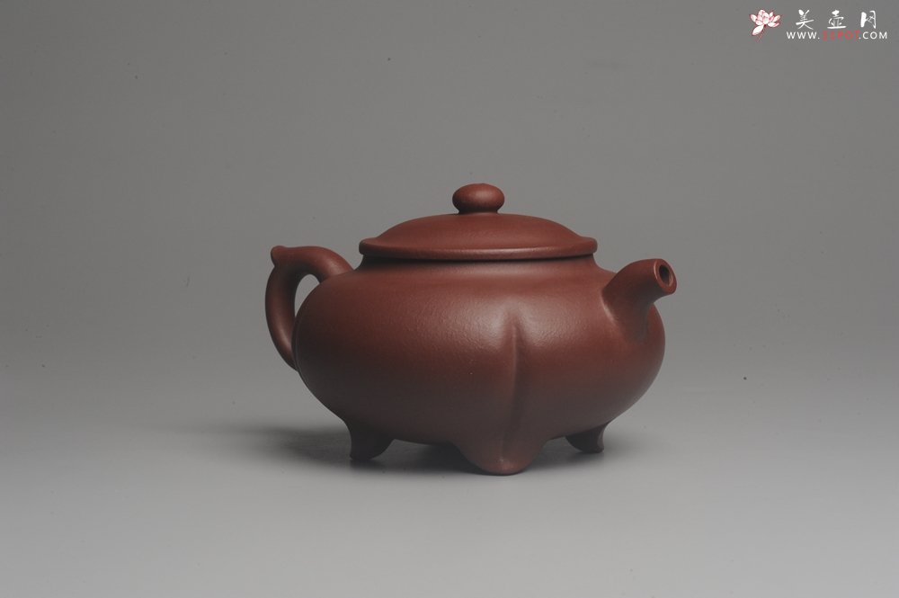 紫砂壶图片：美壶特惠 优质红拼泥精致四足菊蕾壶 大口实用 出水如柱 养后特油润 - 宜兴紫砂壶网