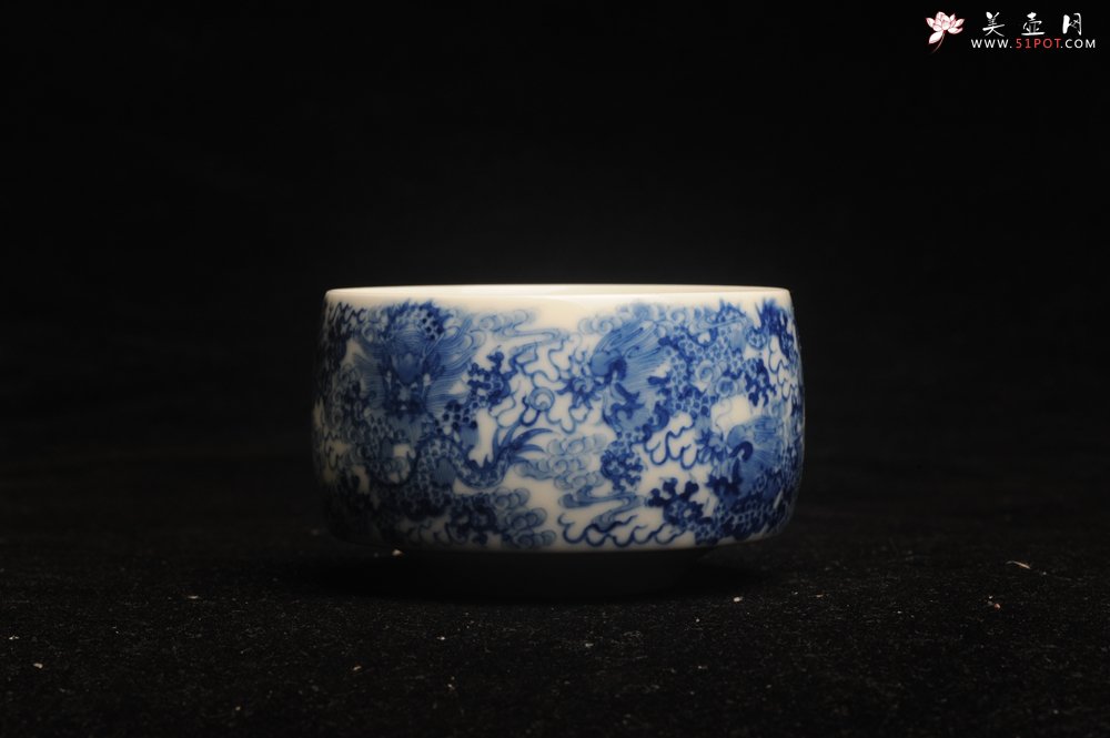 紫砂壶图片：美杯特惠 景德镇主人杯压手杯 釉下彩青花杯 九龙杯 超漂亮 - 宜兴紫砂壶网