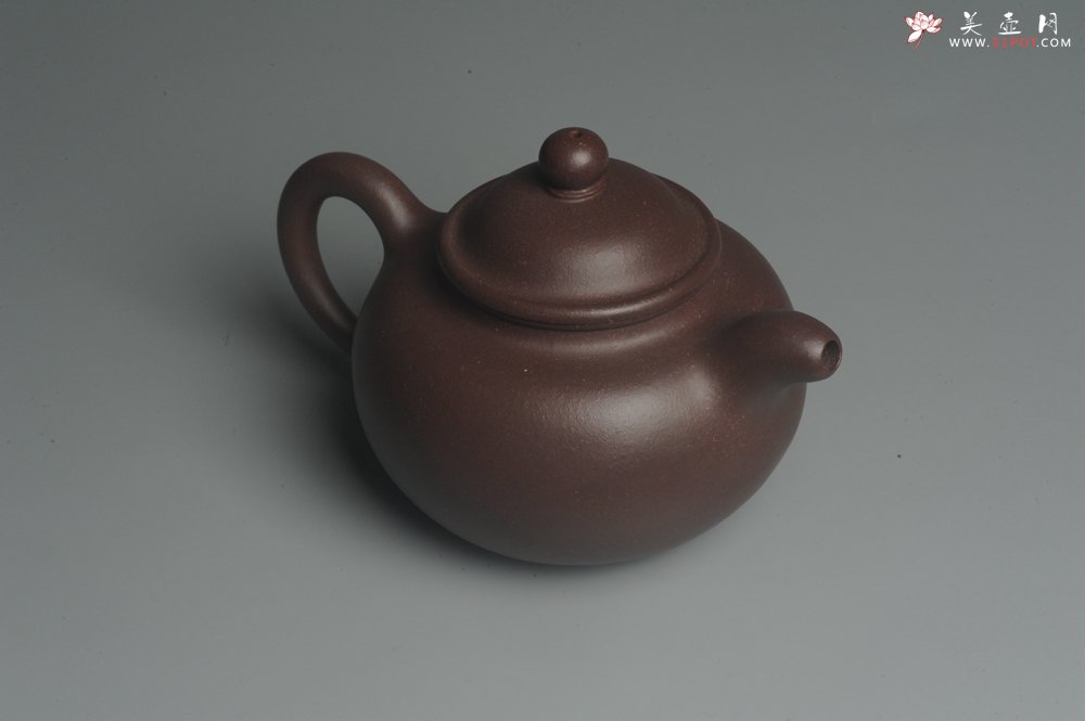 紫砂壶图片：美壶特惠 经典寿珍掇只 泥料超好 - 宜兴紫砂壶网