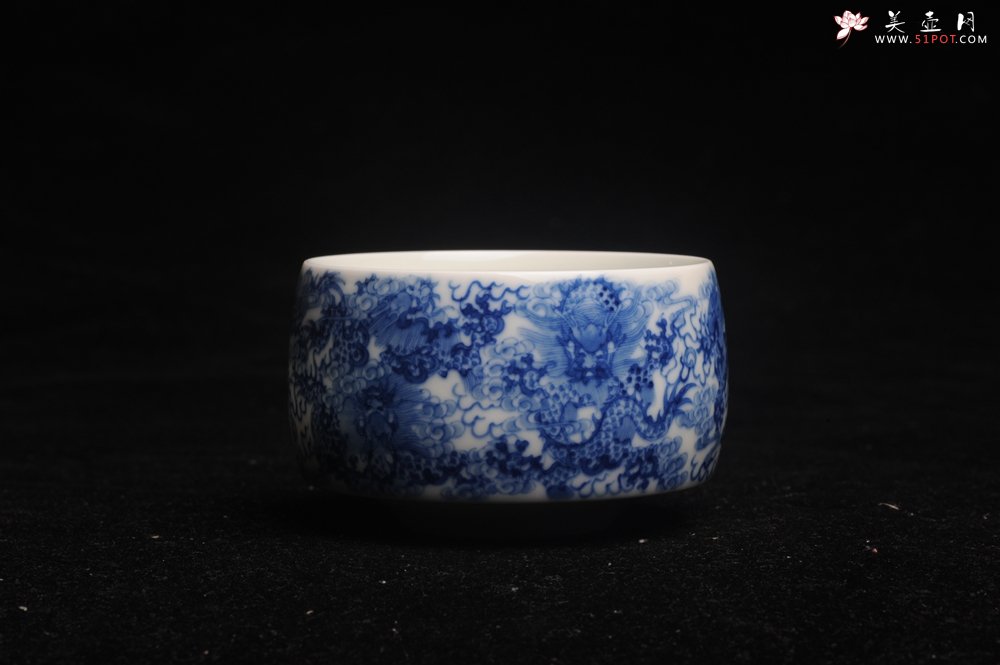 紫砂壶图片：美杯特惠 景德镇主人杯压手杯 釉下彩青花杯 九龙杯 超漂亮 - 宜兴紫砂壶网