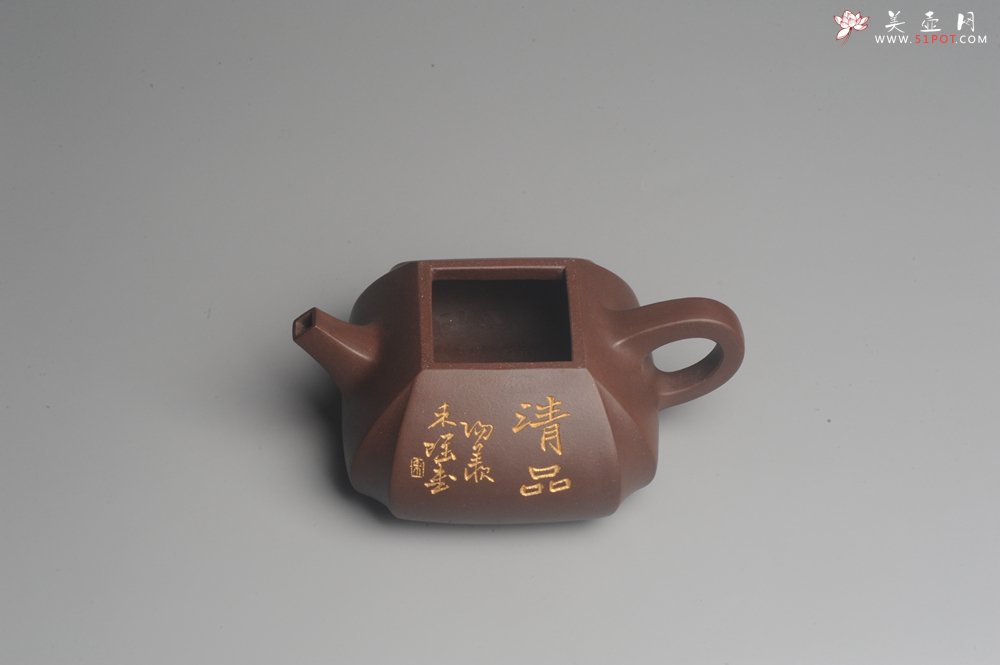 紫砂壶图片：美壶年底特惠 大气端庄 线条流畅 精致全手工抽角石瓢 - 宜兴紫砂壶网