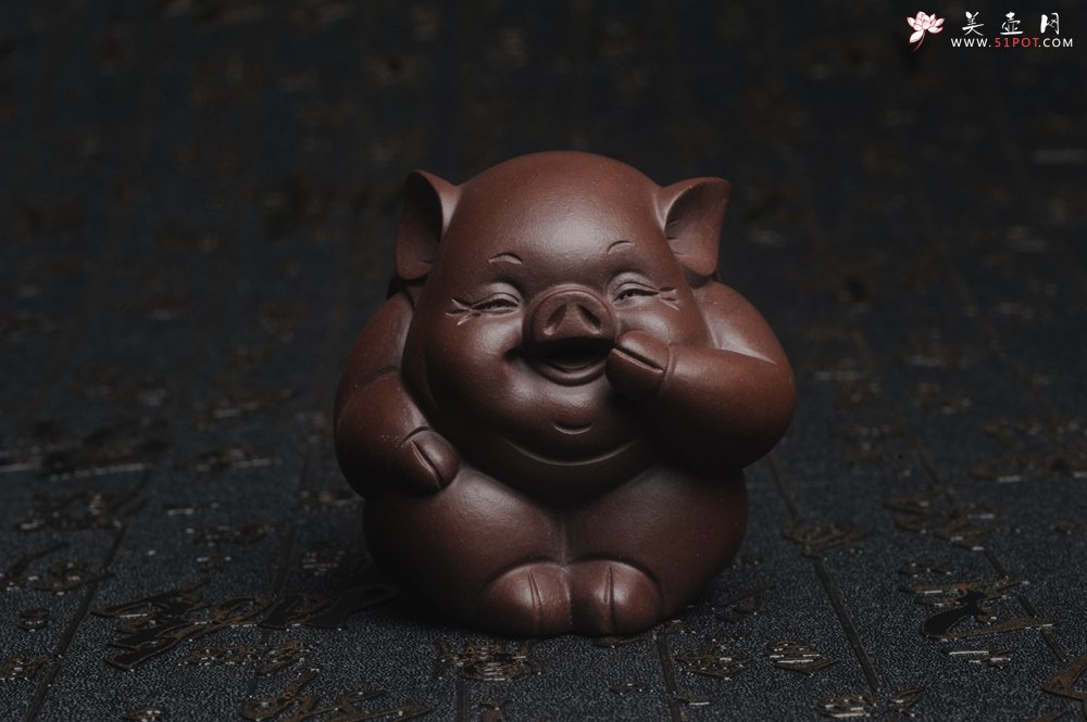 紫砂壶图片：美宠特惠 精工三不猪茶宠摆件 非礼勿视 非礼勿听 非礼勿言 高6cm - 宜兴紫砂壶网