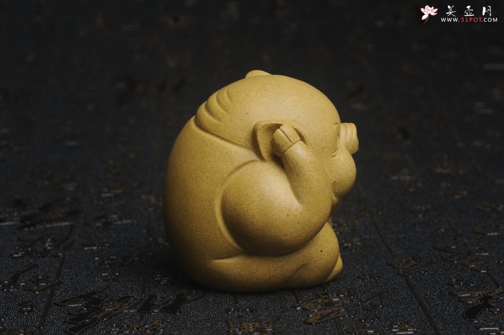 紫砂壶图片：美宠特惠 精工三不猪茶宠摆件 非礼勿视 非礼勿听 非礼勿言 高6cm - 宜兴紫砂壶网