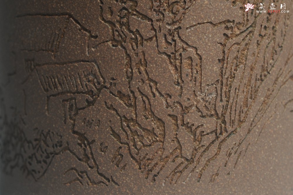 紫砂壶图片：美壶特惠 优质老段文人集狮壶 通景山水 灰常雅致 - 宜兴紫砂壶网