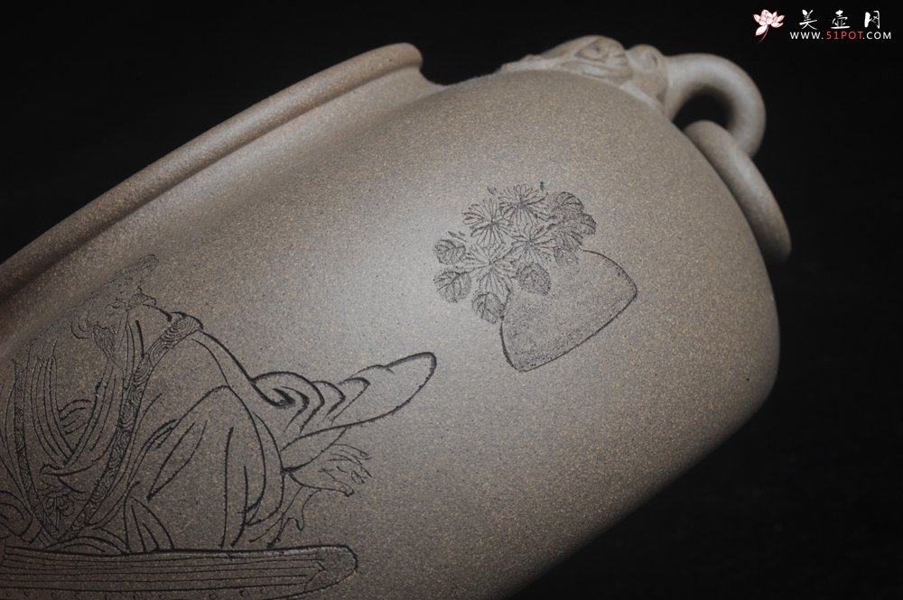 紫砂壶图片：精品特惠 老青段精品瑞兽双耳罐 茶仓 茶叶罐 水洗 烟灰缸 多用 子陶刻抚琴图 琴韵书声 - 宜兴紫砂壶网