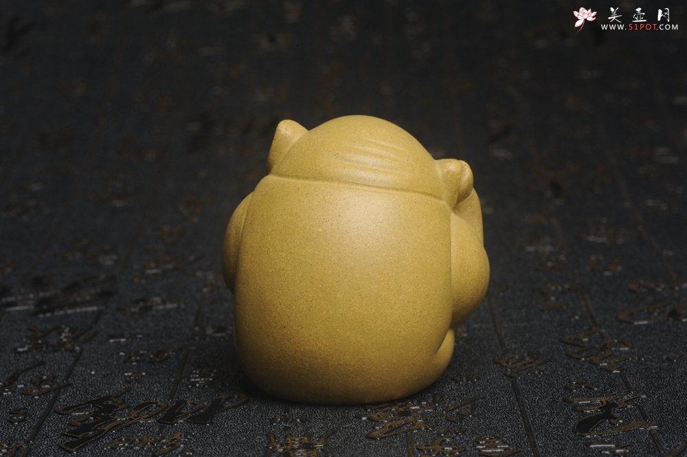 紫砂壶图片：美宠特惠 精工三不猪茶宠摆件 非礼勿视 非礼勿听 非礼勿言 高6cm - 宜兴紫砂壶网