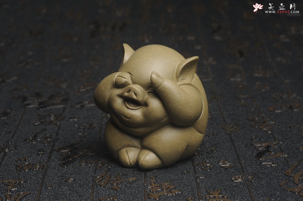 紫砂壶图片：美宠特惠 精工三不猪茶宠摆件 非礼勿视 非礼勿听 非礼勿言 高6cm - 宜兴紫砂壶网