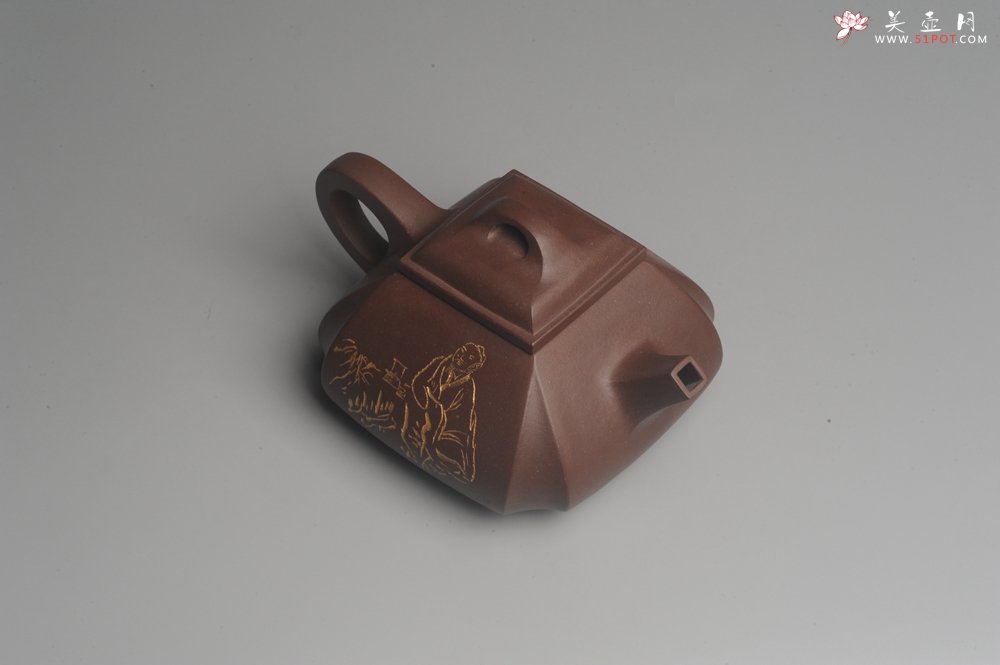 紫砂壶图片：美壶年底特惠 大气端庄 线条流畅 精致全手工抽角石瓢 - 宜兴紫砂壶网