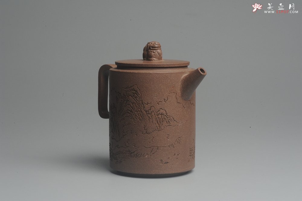 紫砂壶图片：美壶特惠 优质老段文人集狮壶 通景山水 灰常雅致 - 宜兴紫砂壶网