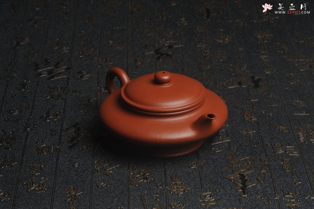 紫砂壶图片：特好小煤窑朱泥精工全手小虚扁 功夫茶具 - 宜兴紫砂壶网