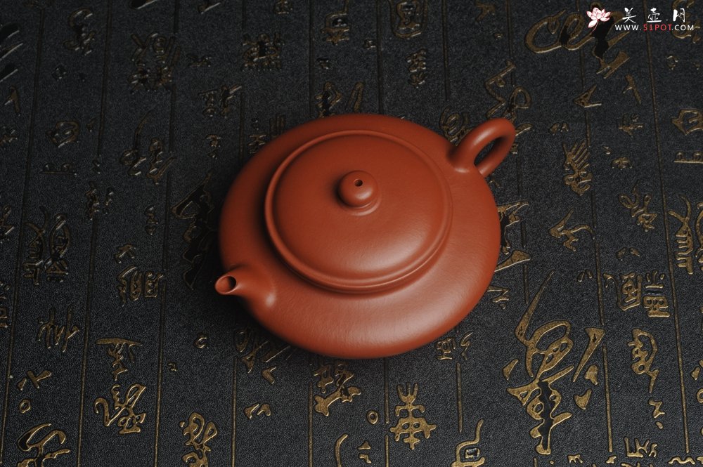 紫砂壶图片：特好小煤窑朱泥精工全手小虚扁 功夫茶具 - 宜兴紫砂壶网