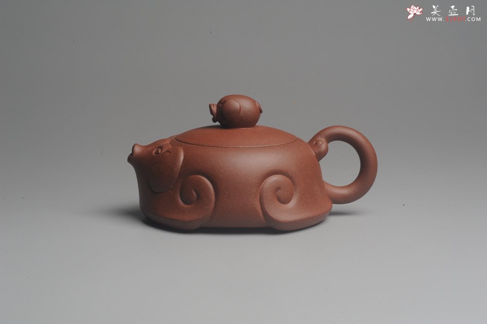 紫砂壶图片：美壶特惠 精工福猪壶 出水如柱 茶人醉爱 - 宜兴紫砂壶网