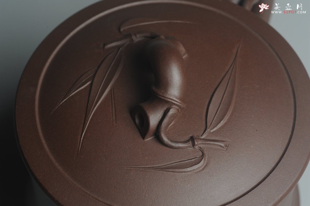 紫砂壶图片：美杯年底特惠 助工精工制作优质紫泥竹节杯盖杯 送礼自用佳品 - 宜兴紫砂壶网